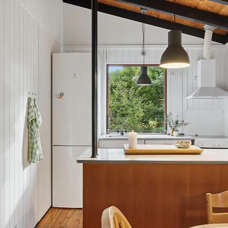 3 Bedroom Awesome In *